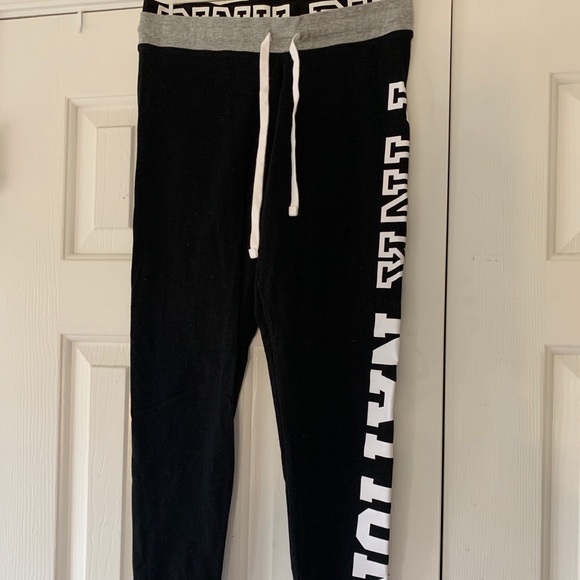 PINK Victoria's Secret Pants - Victoria Secret Pink Leggings